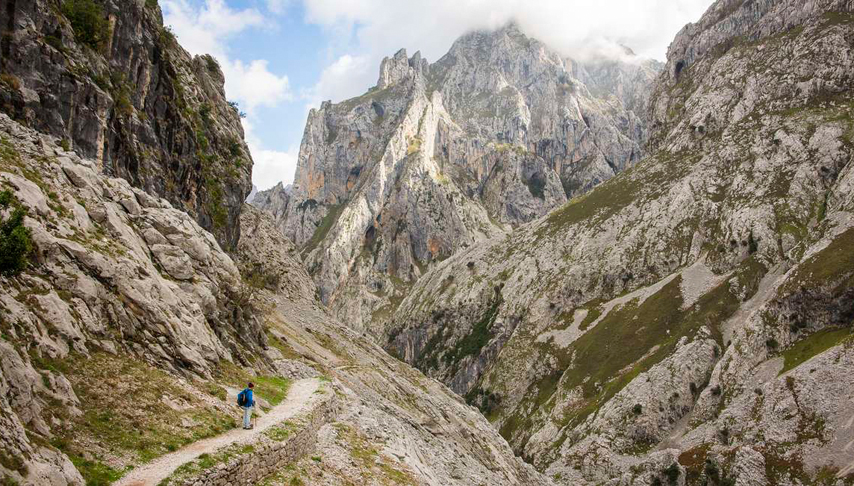 Trekking in Spain Picos de Europa Tour