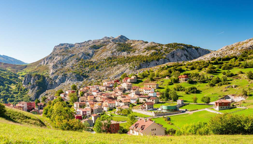 Trekking in Spain Picos de Europa Tour