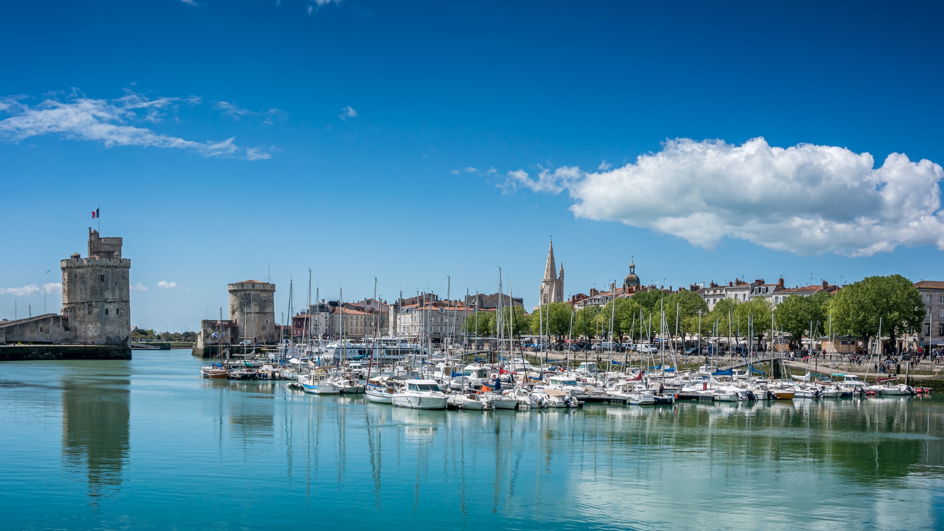 Suzanne's Trip to La Rochelle