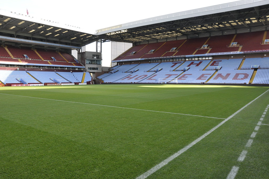 Villa Park Holt End