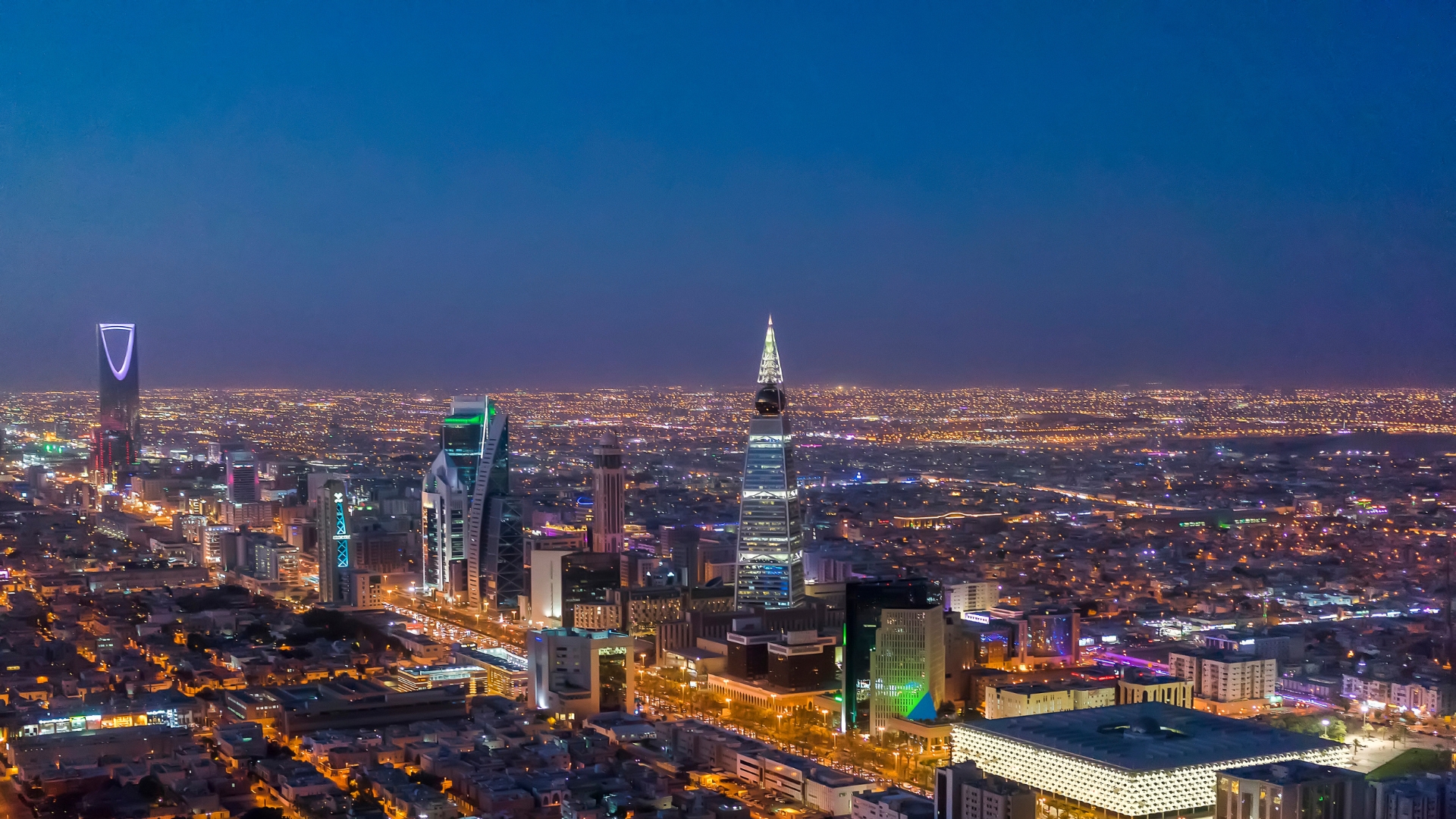 Talk to Our Saudi Arabia Holiday Experts